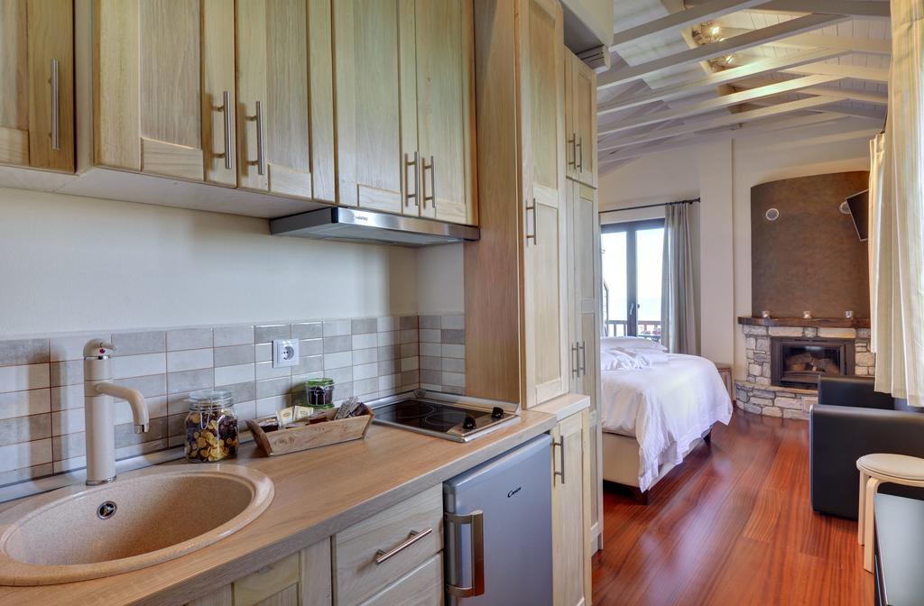 Mple Feggari Apartment Mourésion Екстериор снимка